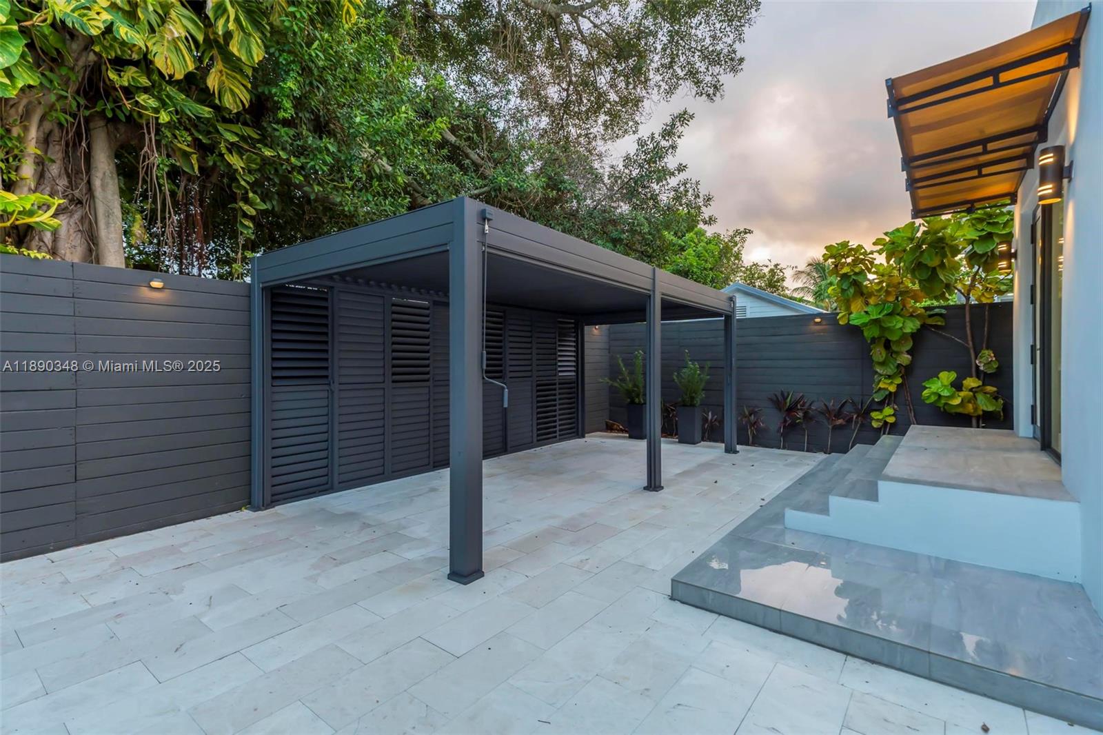 PARKDALE - Residential