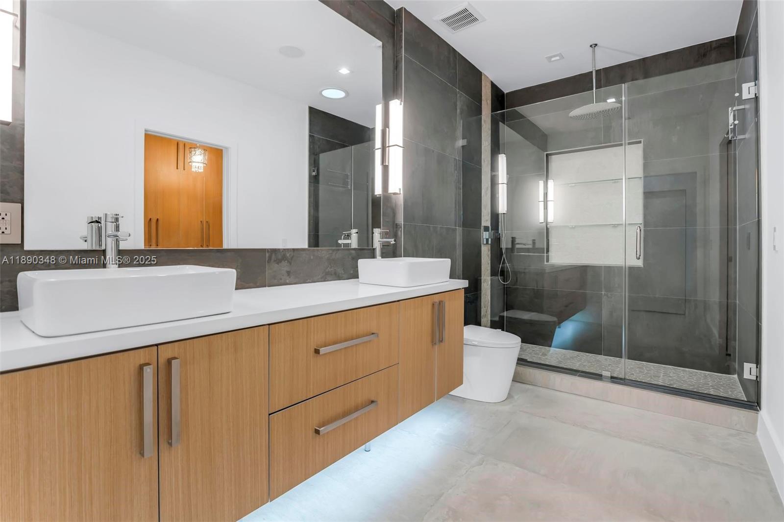 PARKDALE - Residential