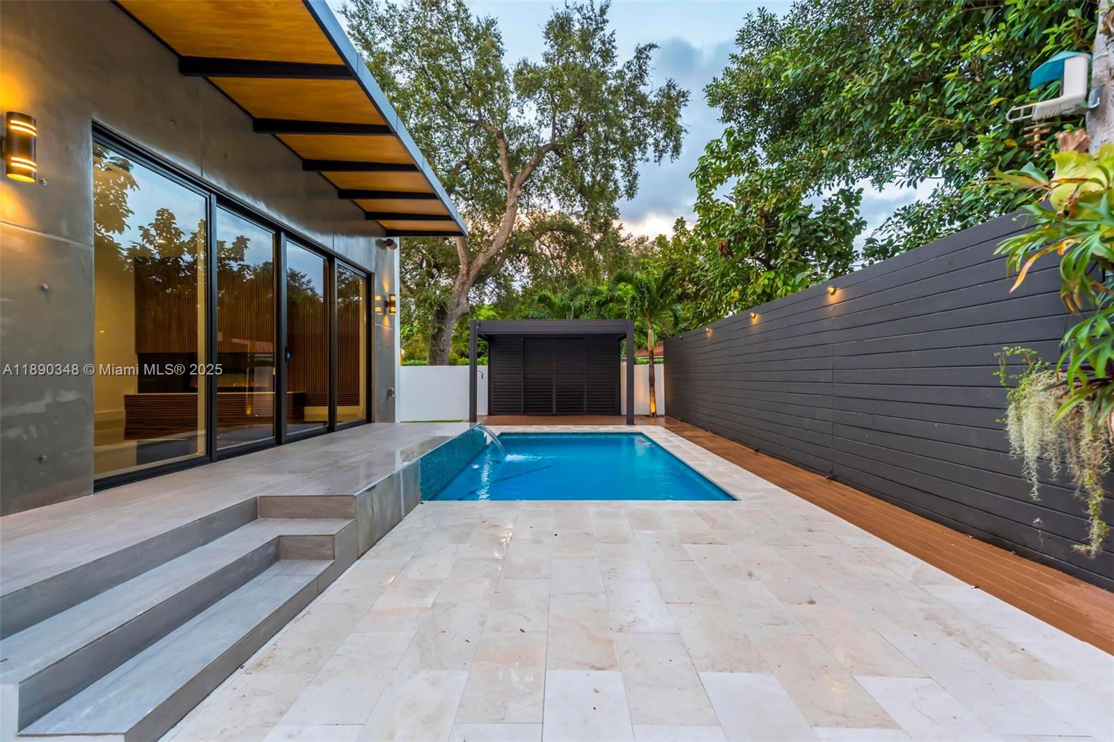 PARKDALE - Residential