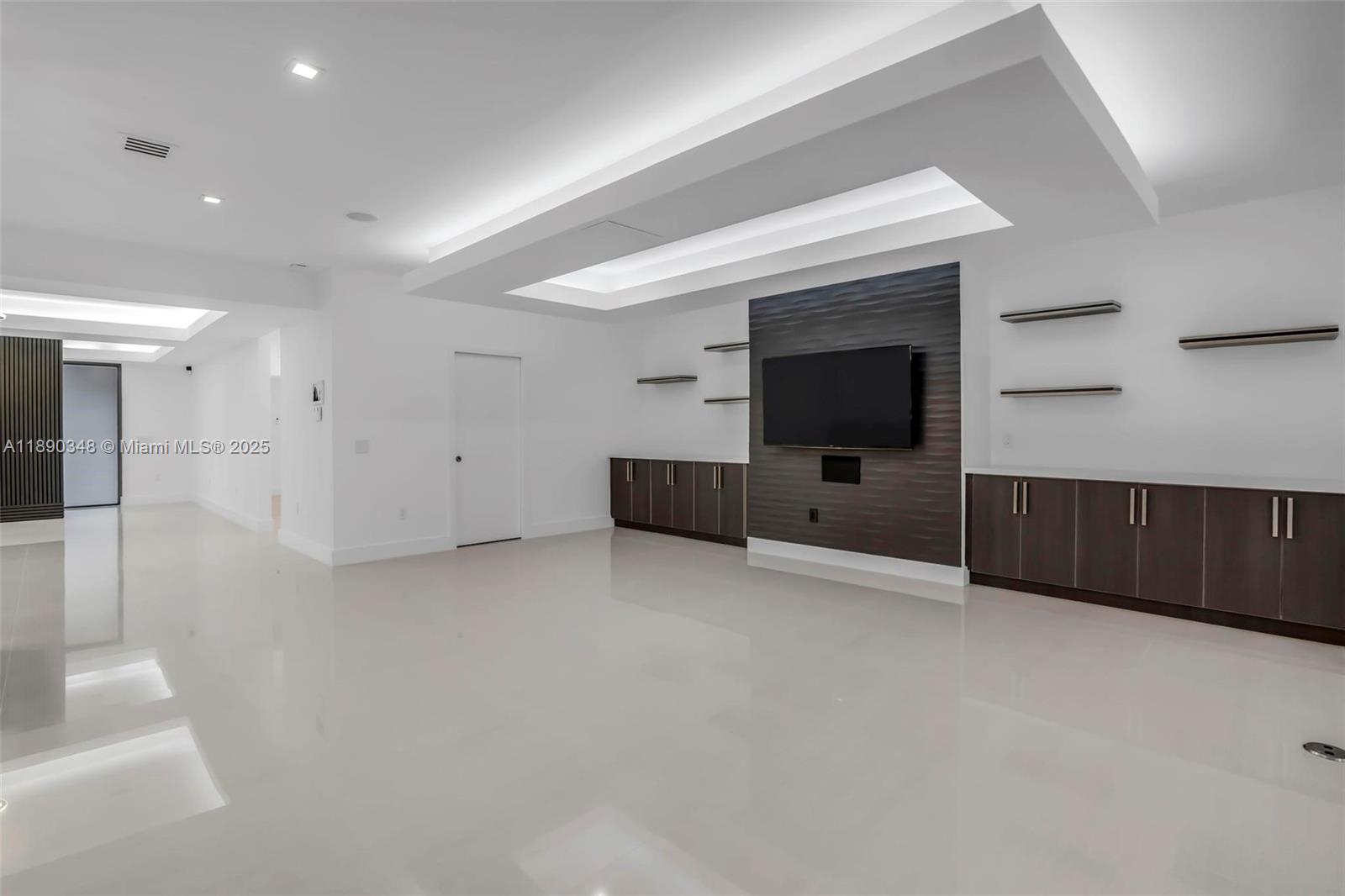 PARKDALE - Residential