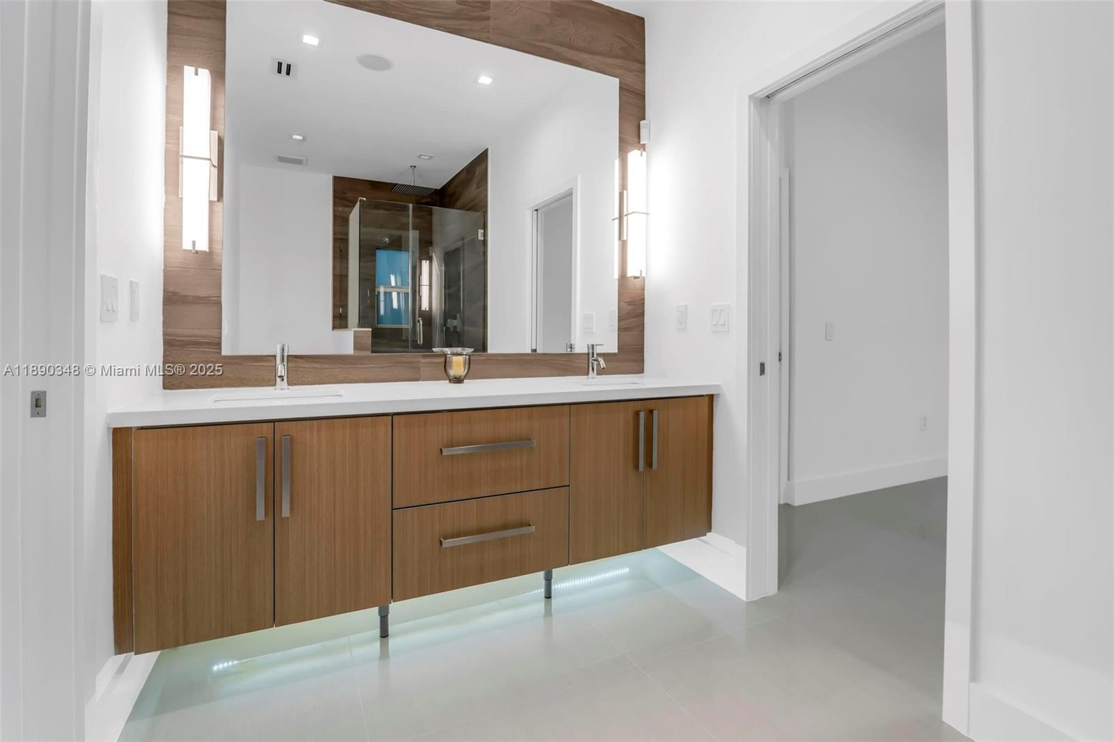 PARKDALE - Residential