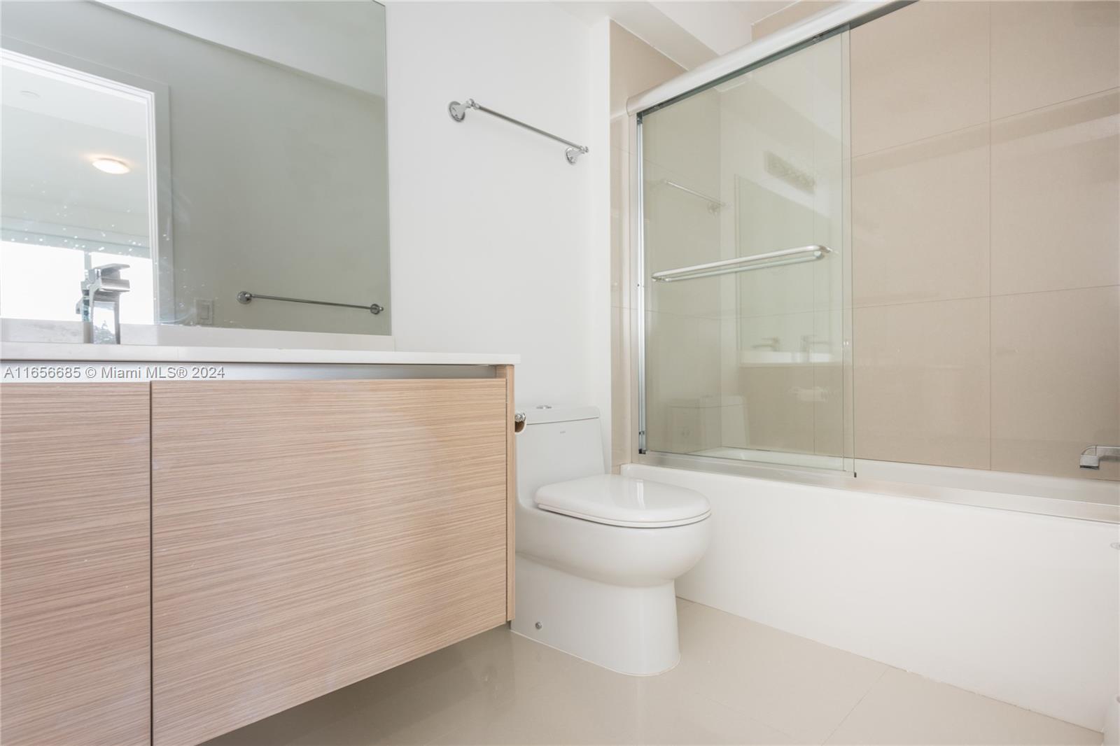 BAYHOUSE RESIDENCE - Residential Lease