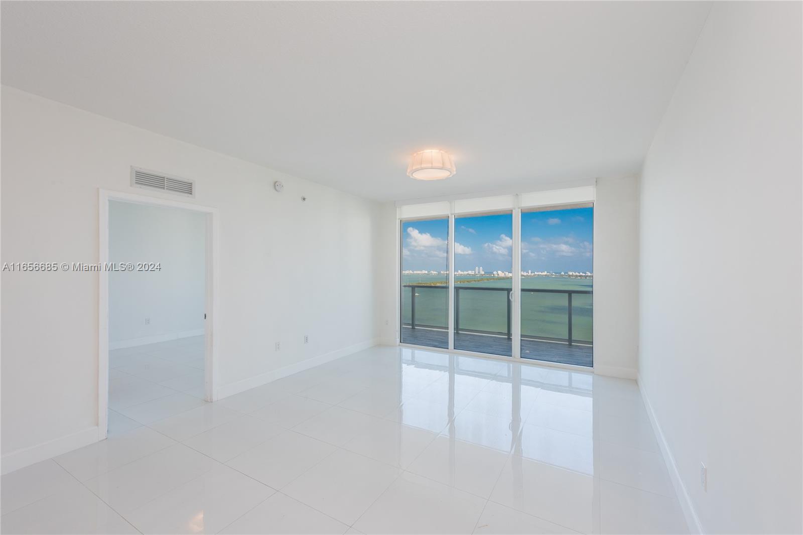BAYHOUSE RESIDENCE - Residential Lease