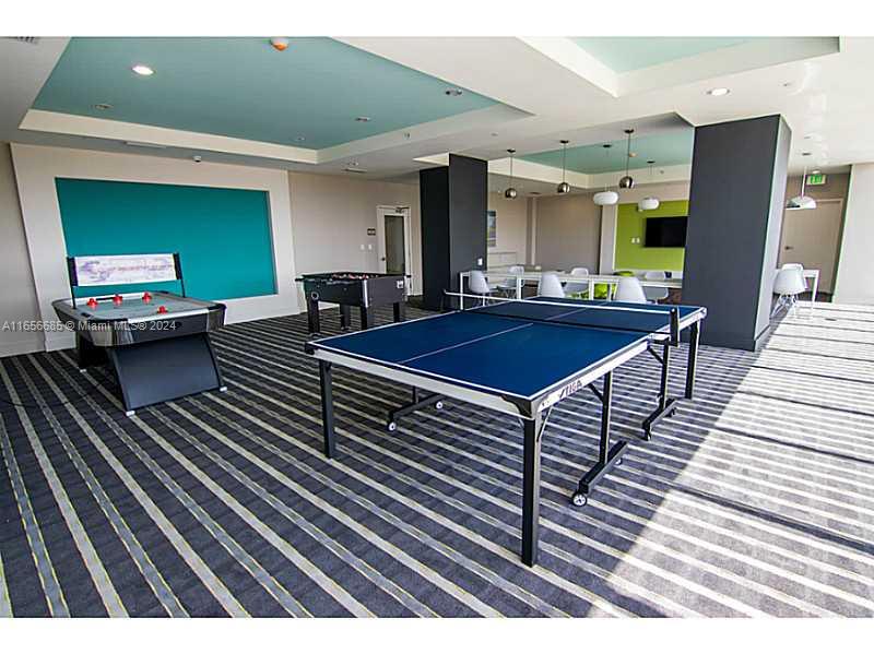 BAYHOUSE RESIDENCE - Residential Lease