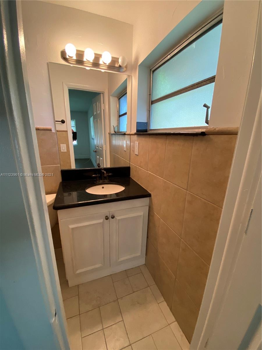 POMPANO BEACH HIGHLANDS 2 - Residential Lease