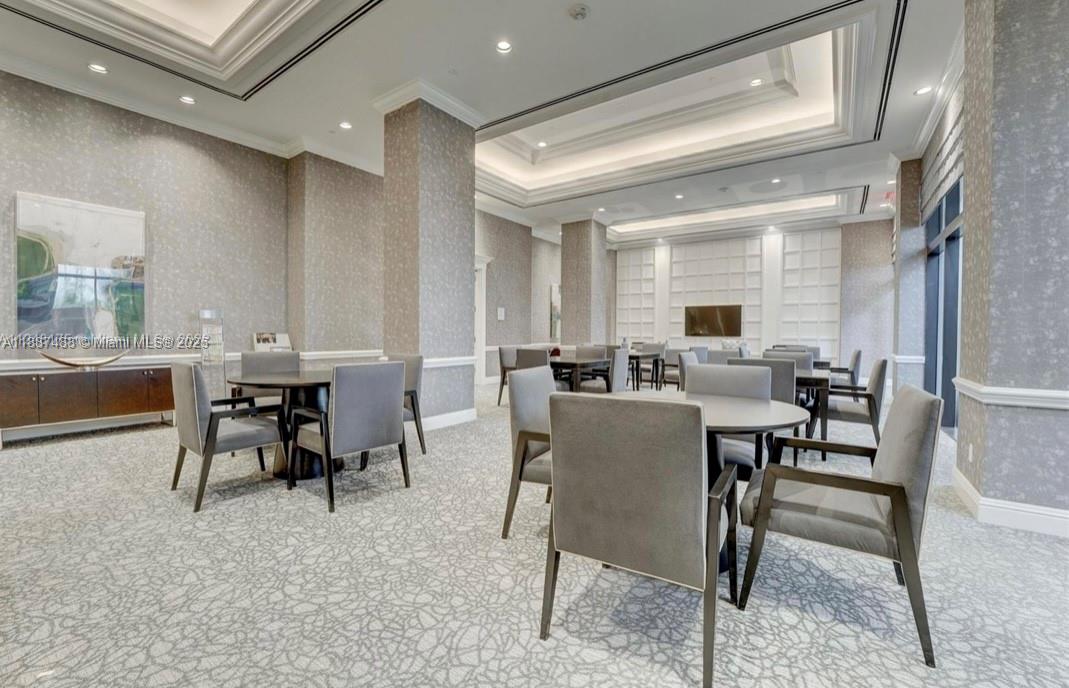 2000 ISL BLVD WILLIAMS IS - Residential Lease