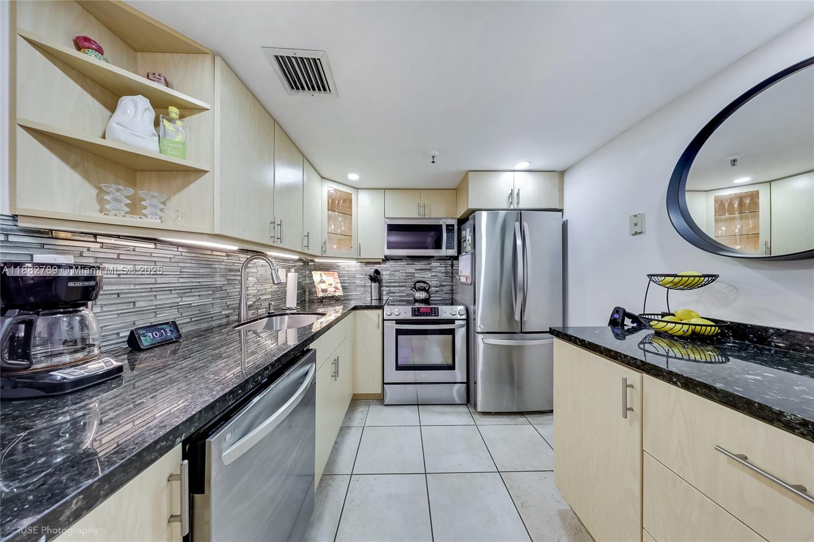 VENDOME PLACE CONDO - Residential