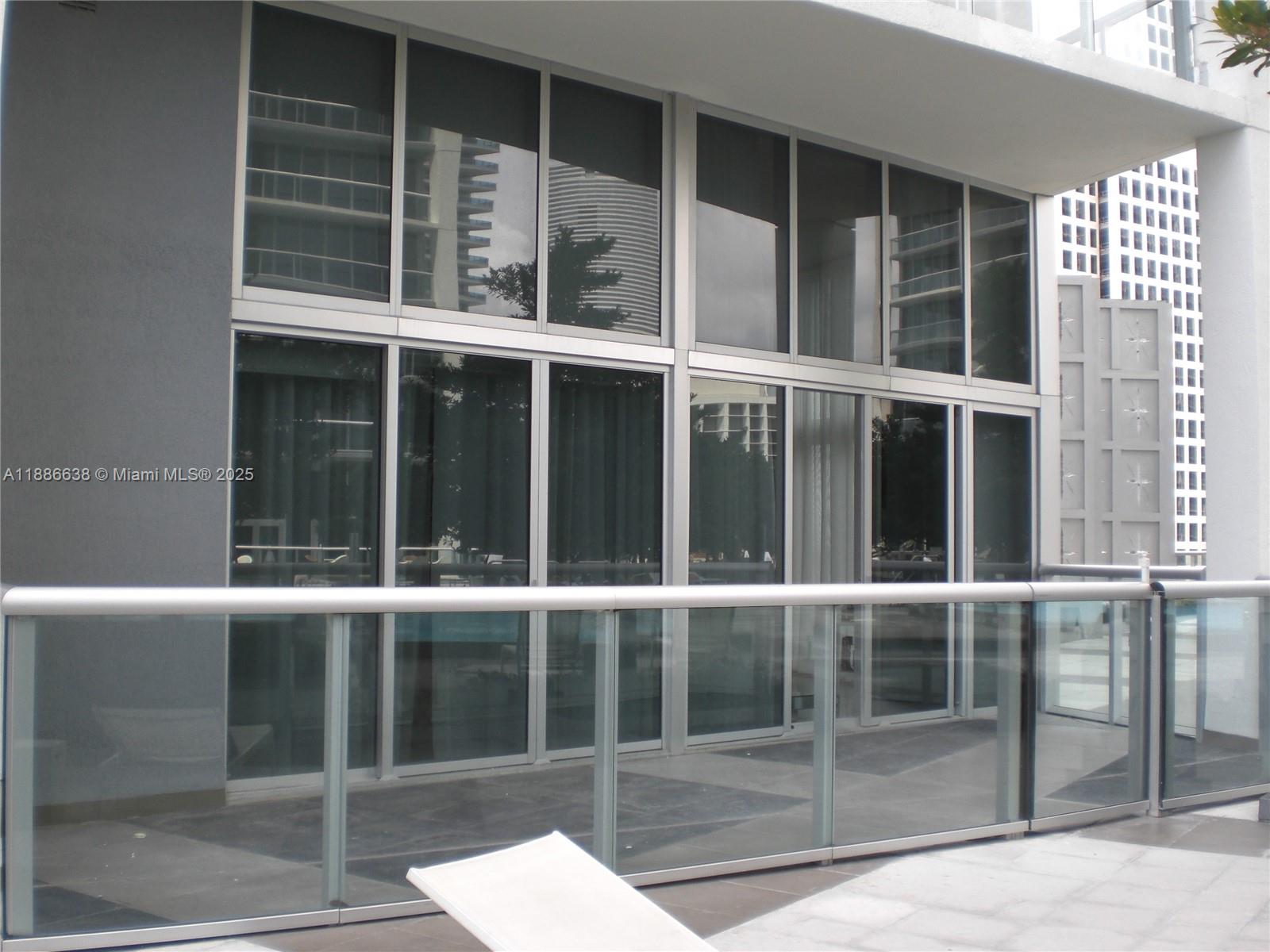 ICON BRICKELL NO TWO - Residential
