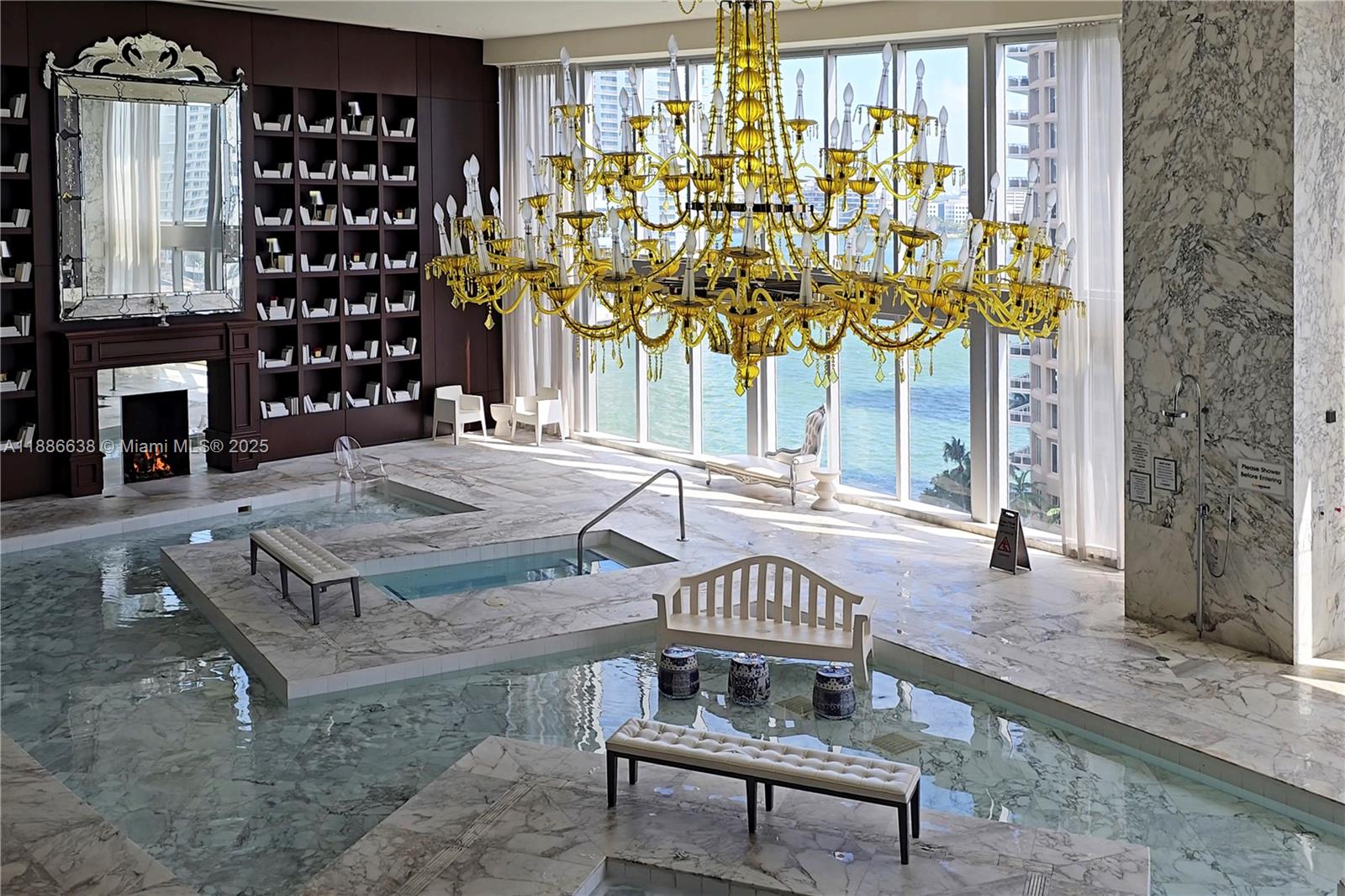 ICON BRICKELL NO TWO - Residential