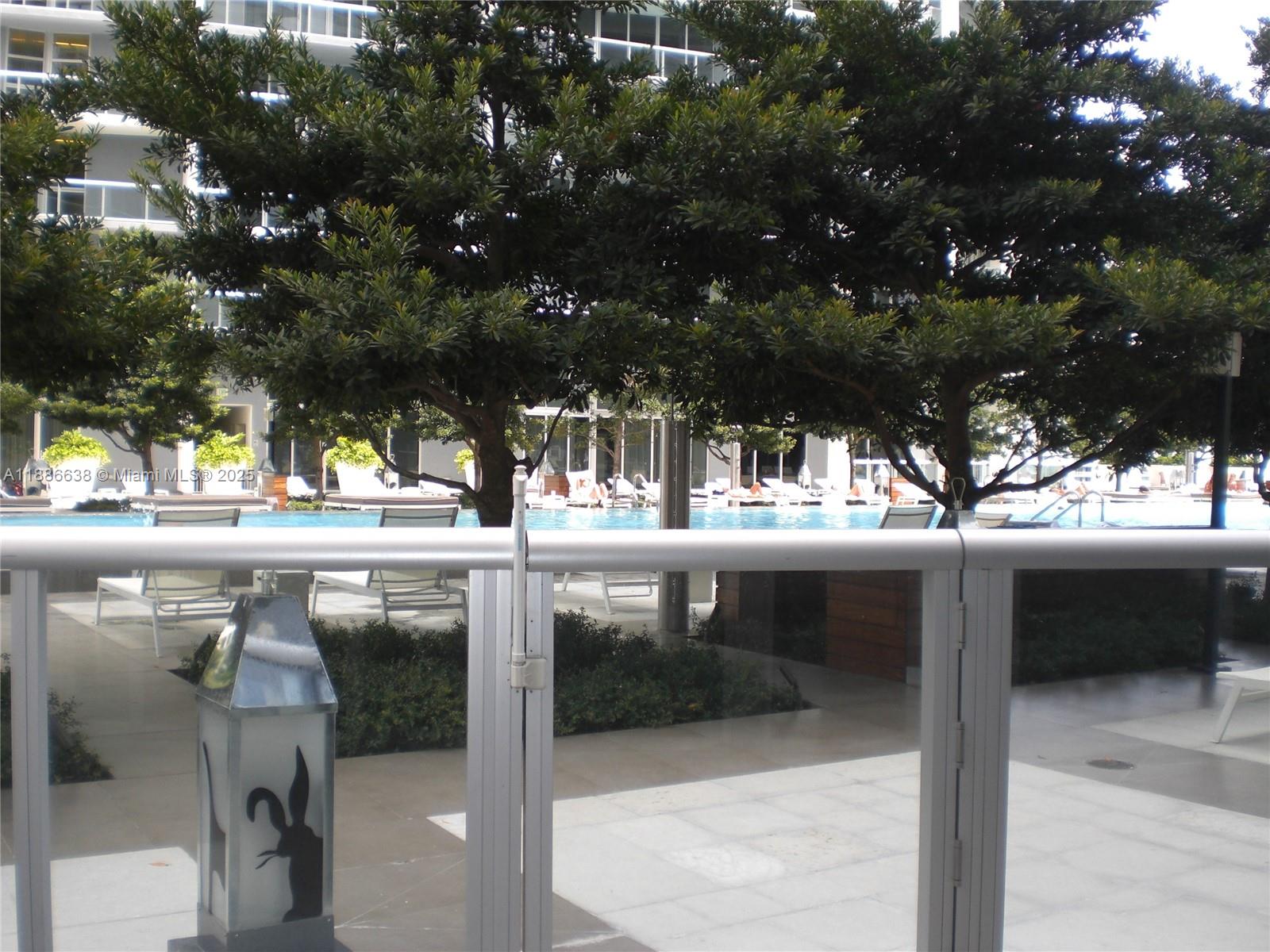 ICON BRICKELL NO TWO - Residential