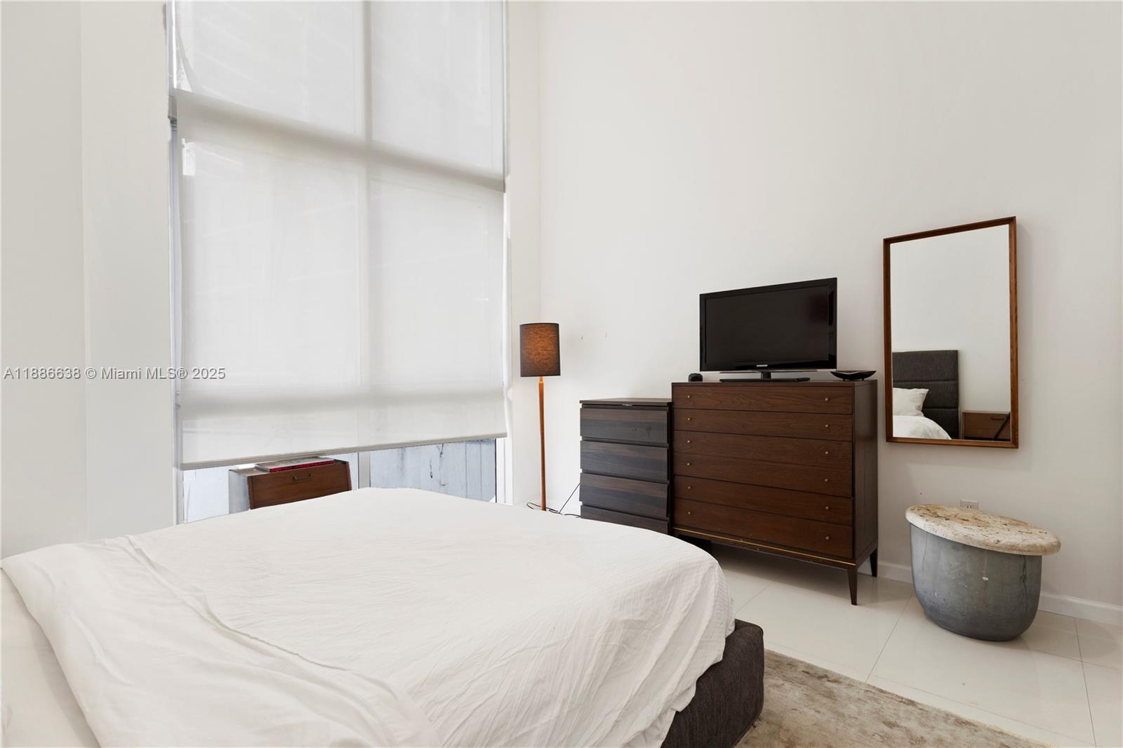 ICON BRICKELL NO TWO - Residential