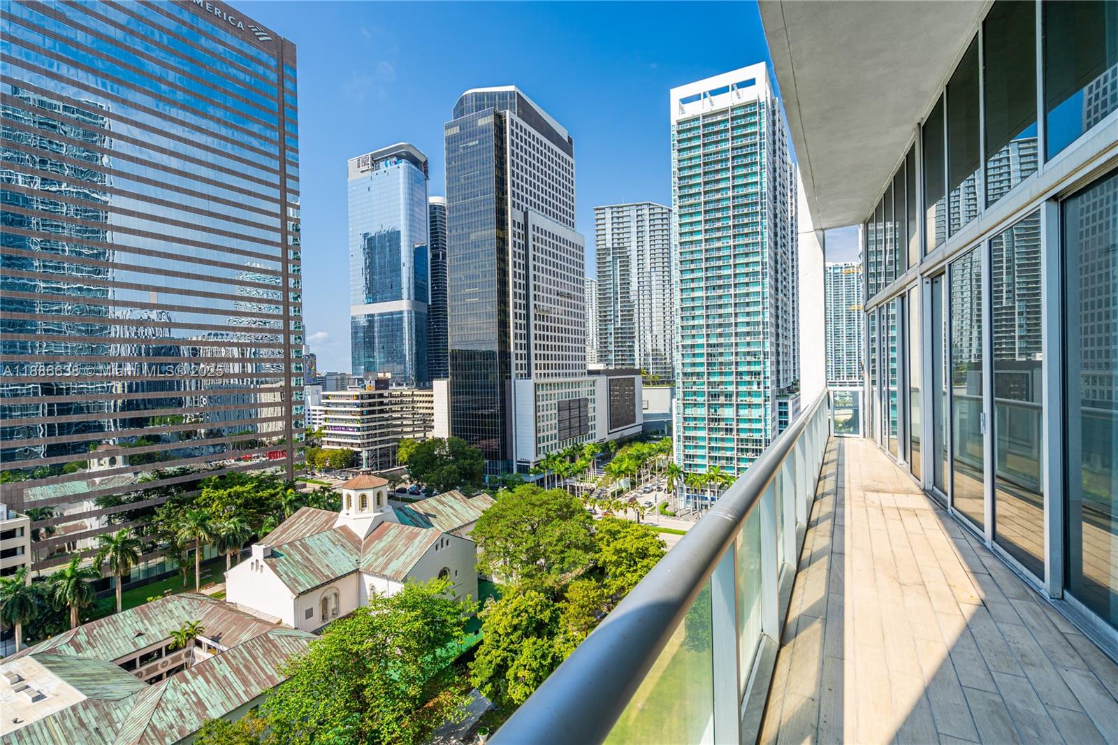 ICON BRICKELL NO TWO - Residential