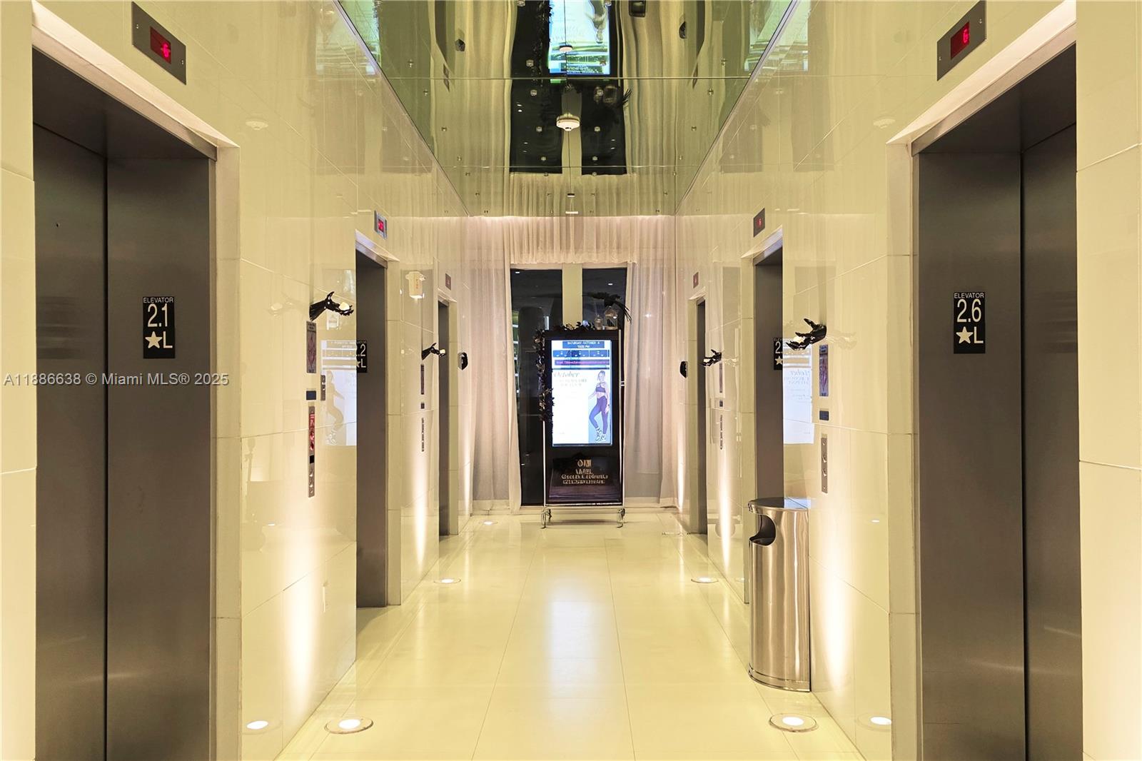 ICON BRICKELL NO TWO - Residential