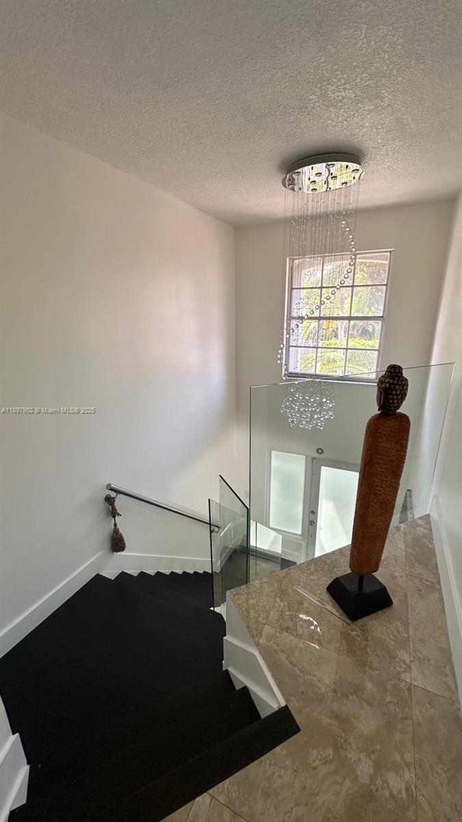 CHARLESTOWNE - Residential Lease