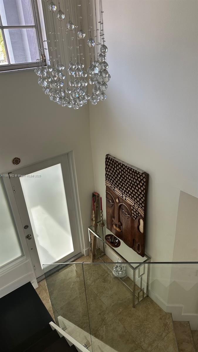 CHARLESTOWNE - Residential Lease