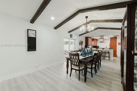 1710 NW 106th Ter Pembroke Pines FL 33026