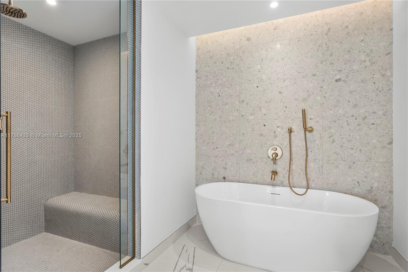 Mr.C Tigertail Residences - Residential