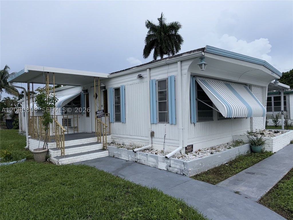 Photo of 1666 SW 85th Ave, Davie, FL 33324 (MLS # A12090808)