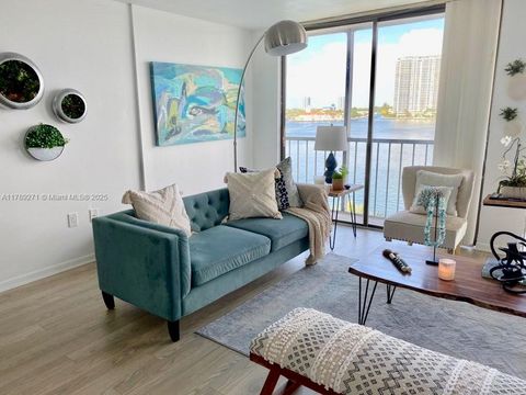 17600 N Bay Rd N607 Sunny Isles Beach FL 33160