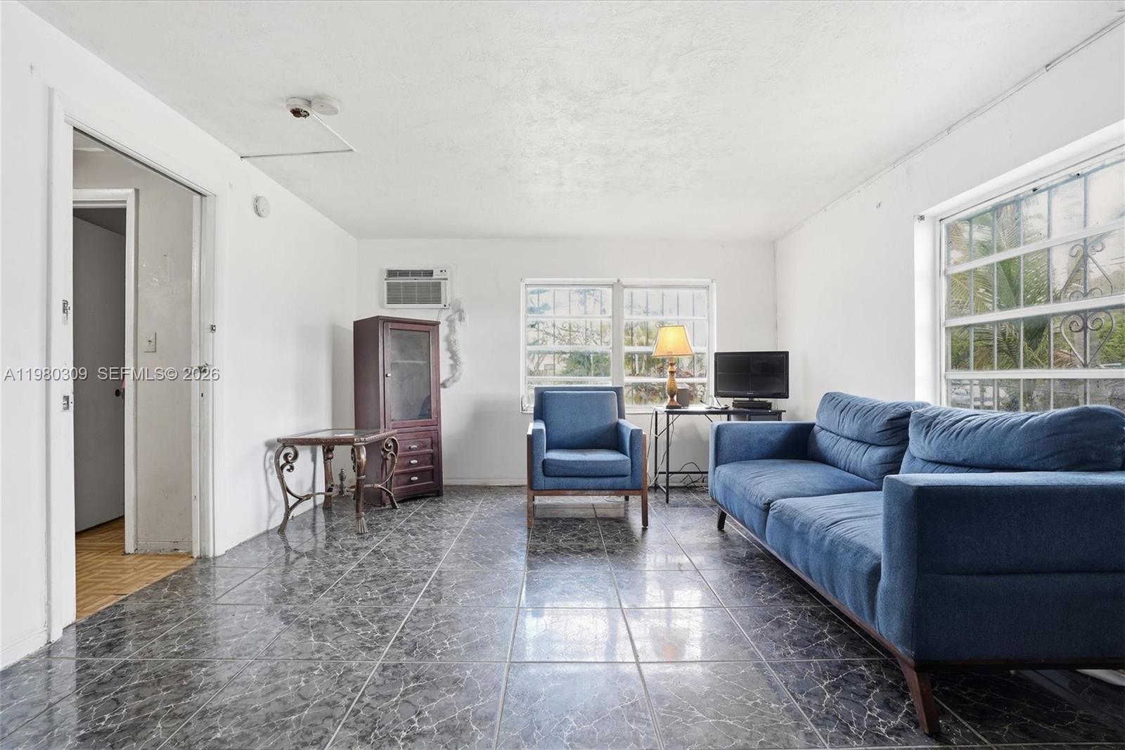 NICHOLS HEIGHTS - Residential