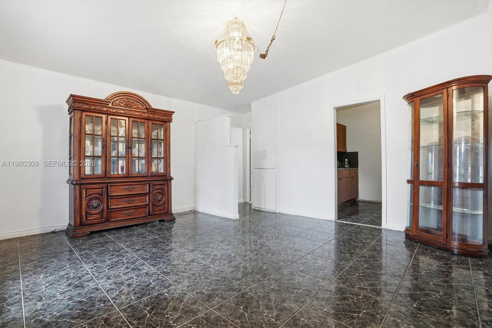 NICHOLS HEIGHTS - Residential