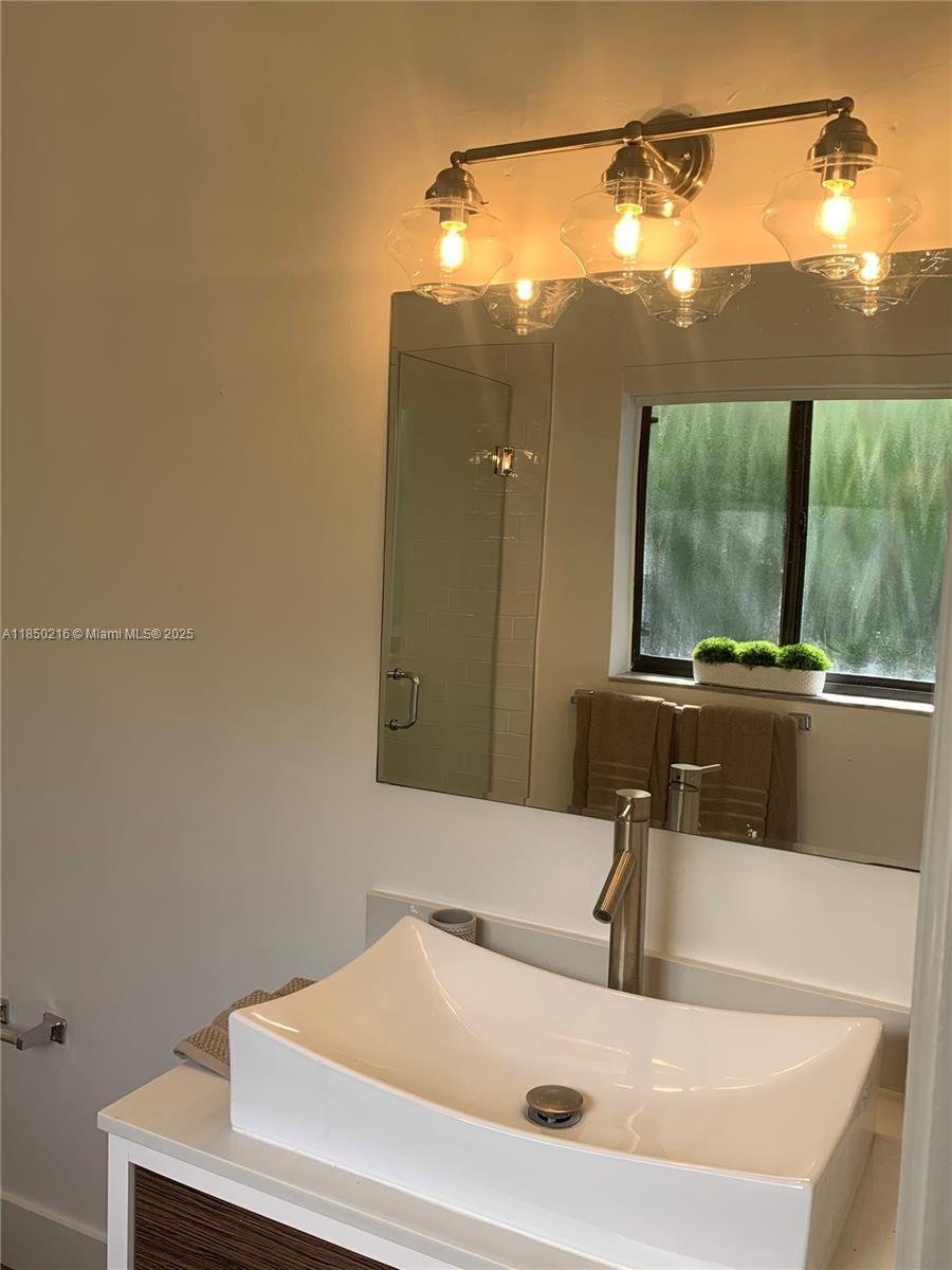 SUNRISE HARBOUR REV PL - Residential Lease