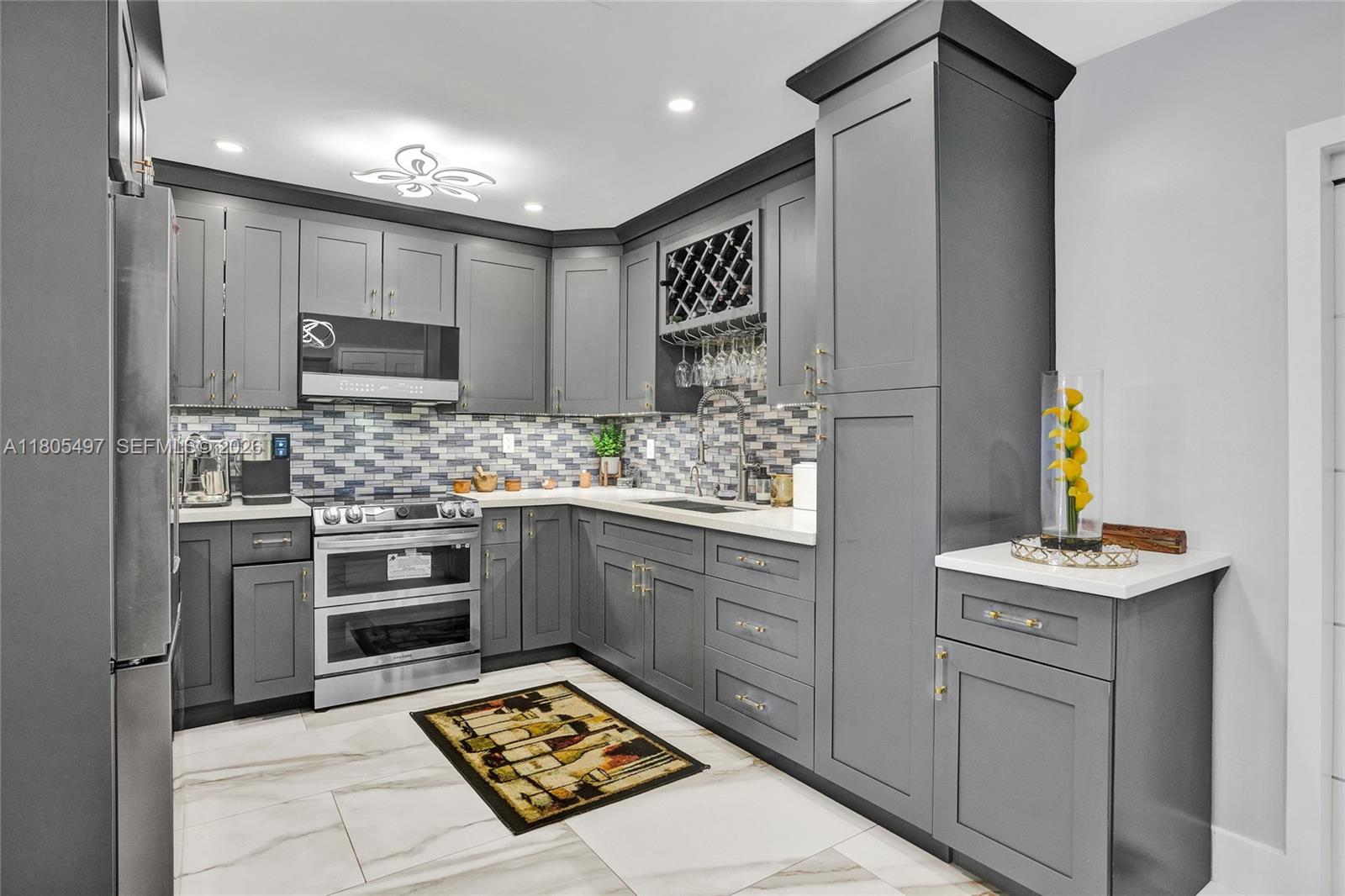 HERITAGE LAKE ESTATES SEC - Residential