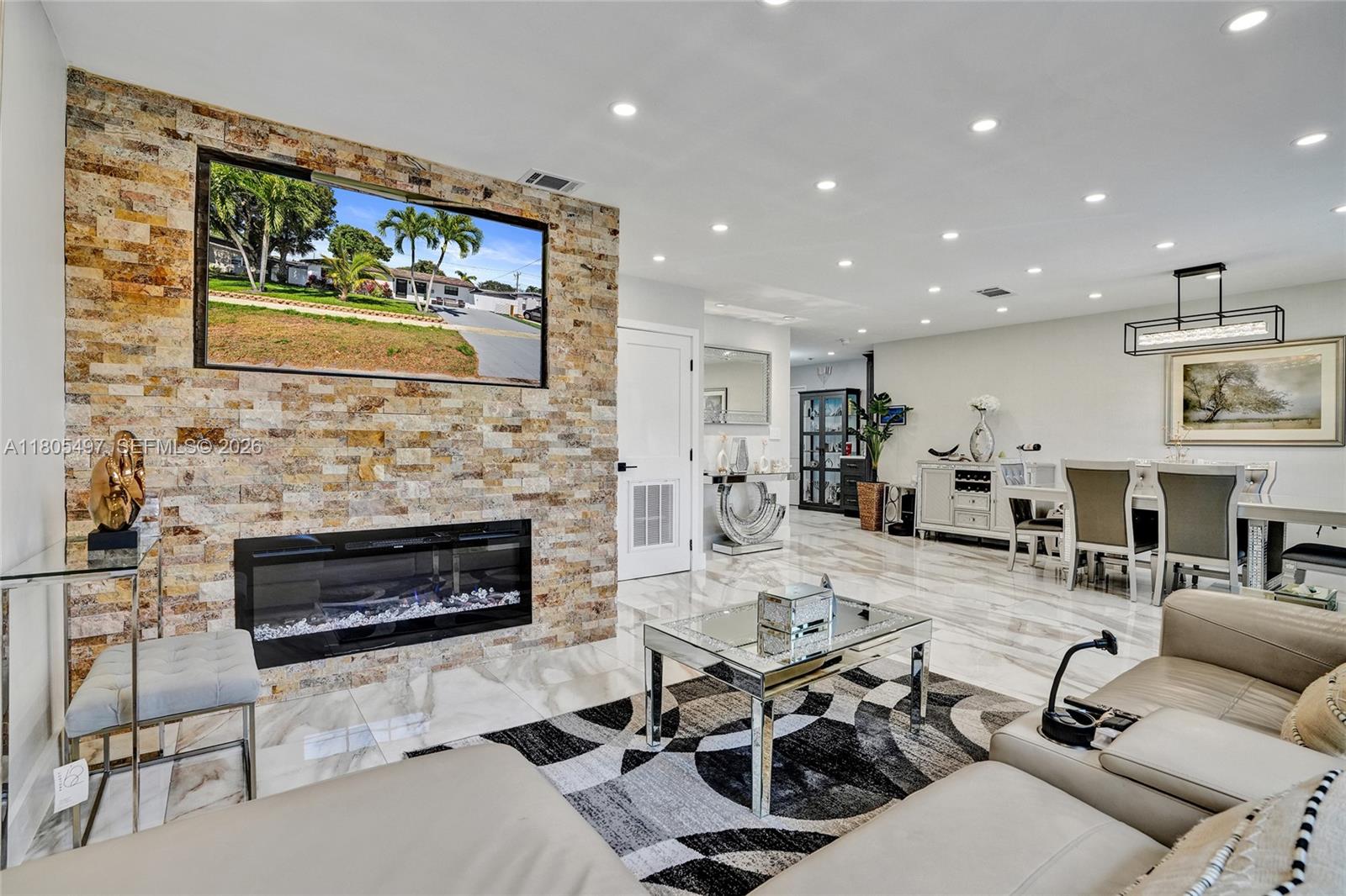 HERITAGE LAKE ESTATES SEC - Residential