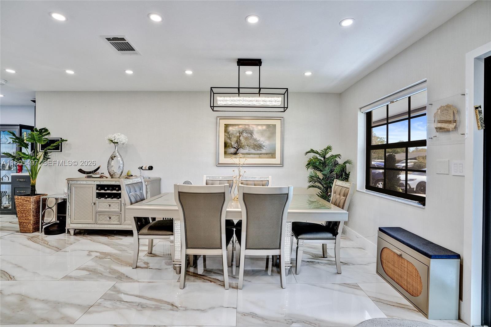 HERITAGE LAKE ESTATES SEC - Residential