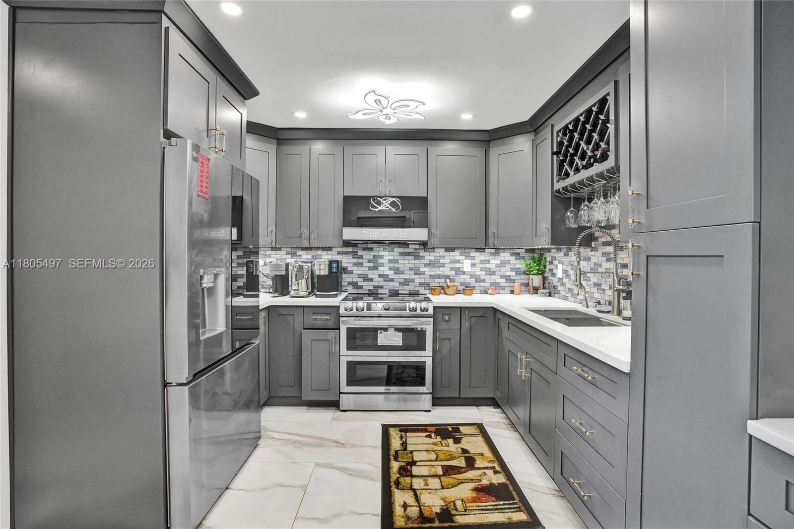 HERITAGE LAKE ESTATES SEC - Residential