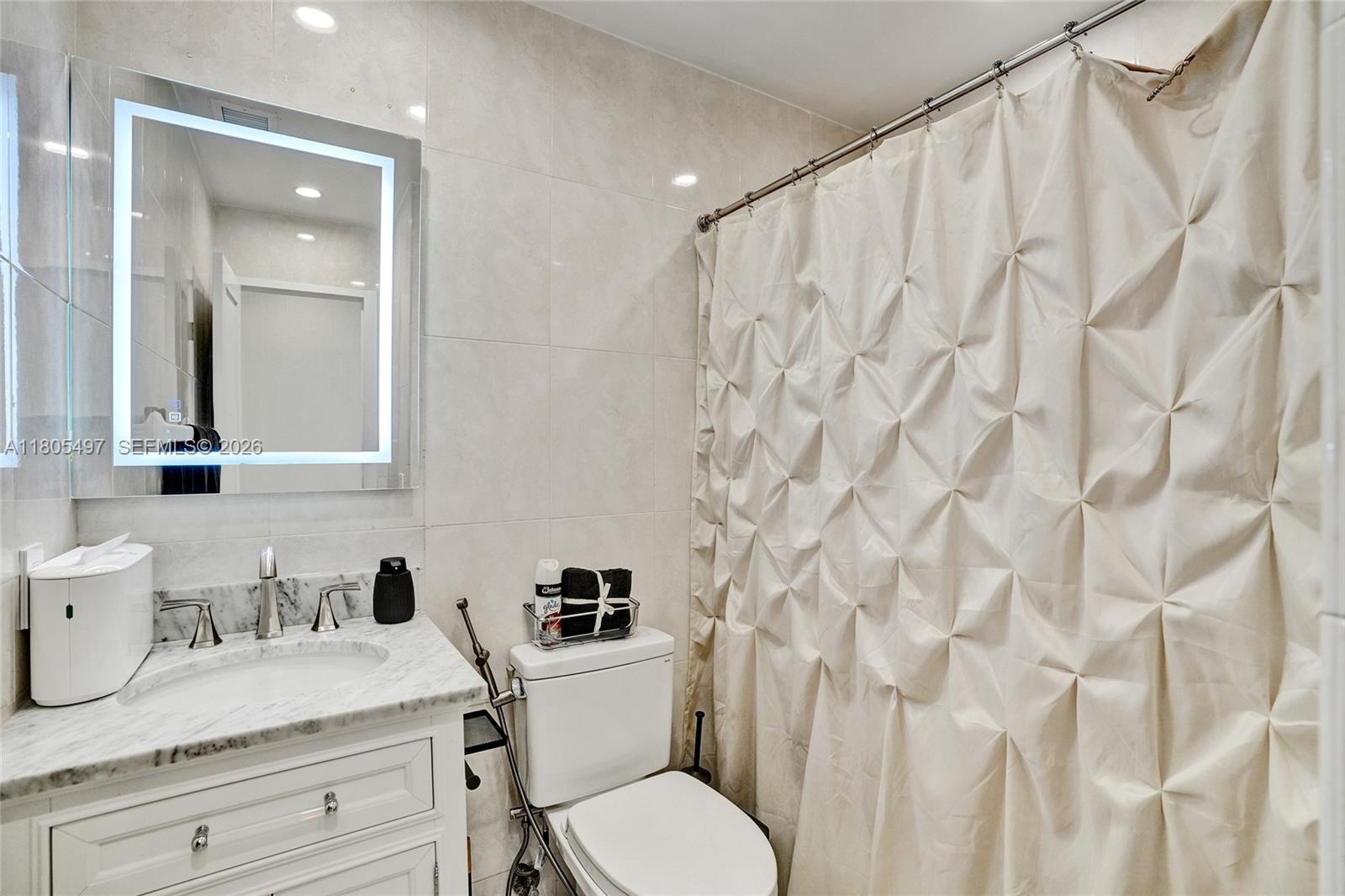 HERITAGE LAKE ESTATES SEC - Residential