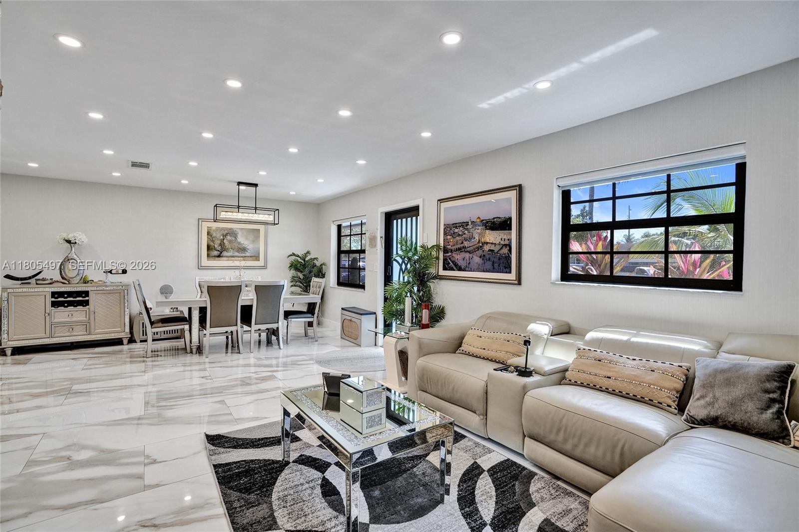 HERITAGE LAKE ESTATES SEC - Residential