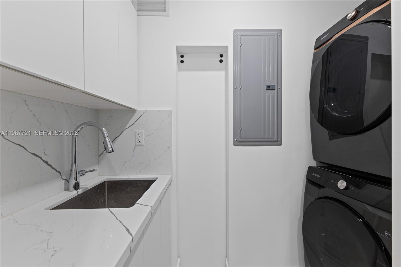 NORMANDY BEACH 2ND AMD PL - Residential