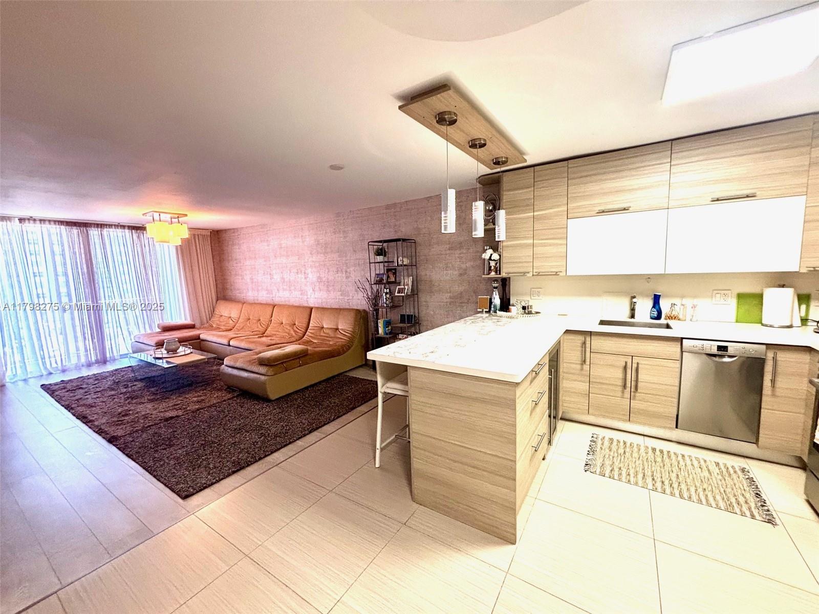 Rental Property at 1825 S Ocean Dr 513, Hallandale Beach, Broward County, Florida - Bedrooms: 1 
Bathrooms: 2  - $2,200 MO.