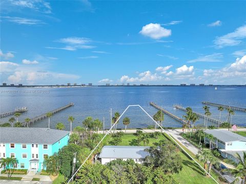 A home in Jensen Beach