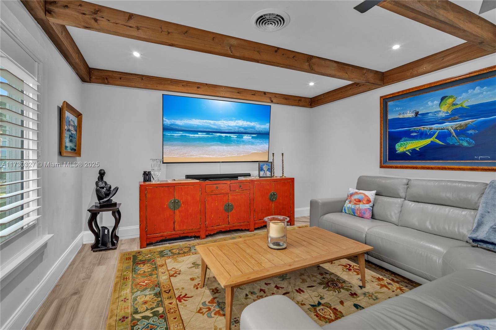 RESUBDIVISION OF 9/10-37- - Residential