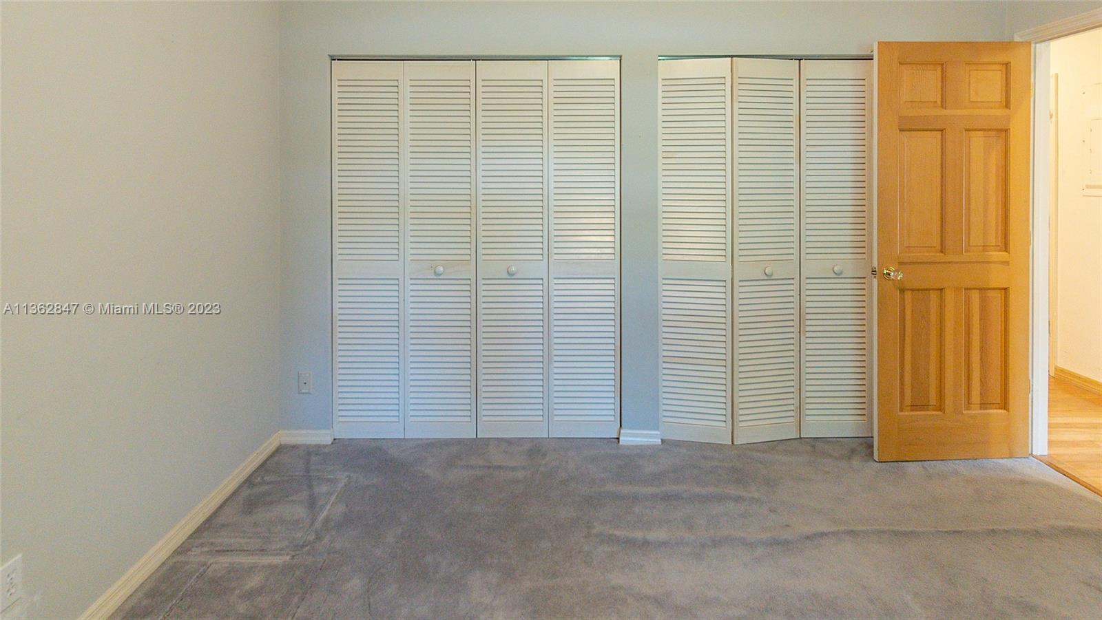 PINE NEEDLE MANORS - Residential