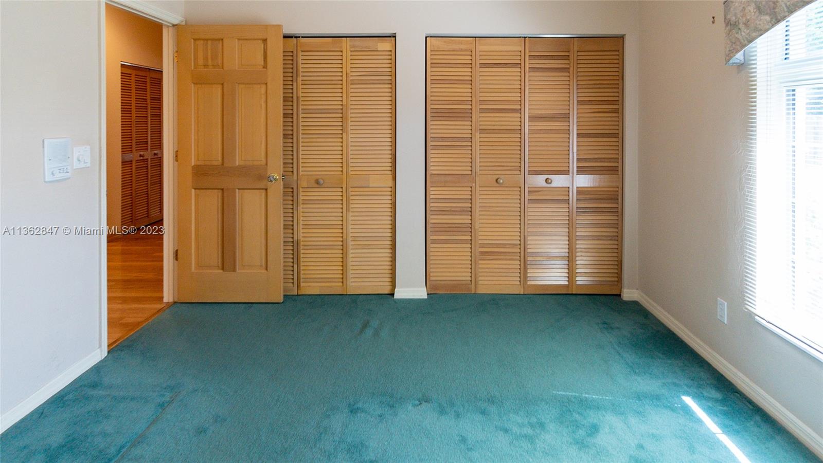 PINE NEEDLE MANORS - Residential