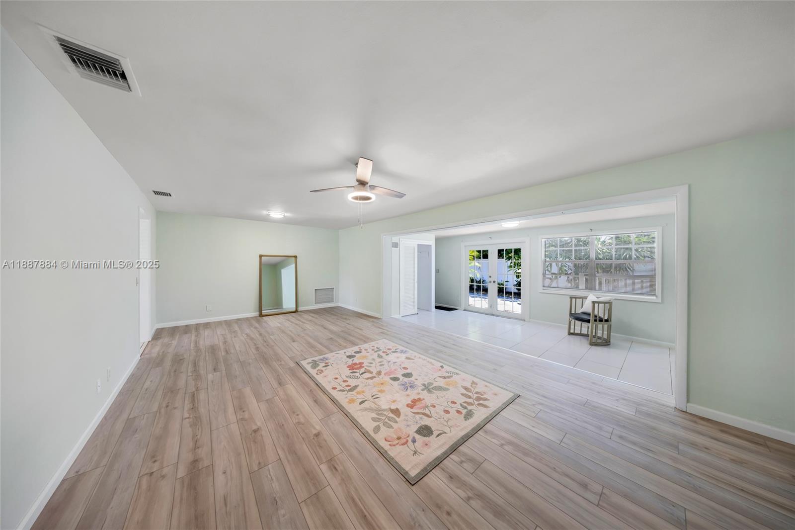 HARBOR VILLAGE SEC H - Residential