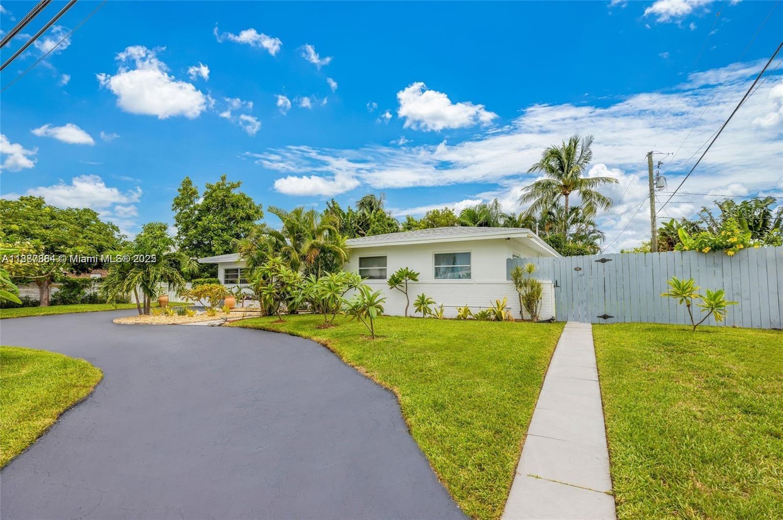 HARBOR VILLAGE SEC H - Residential