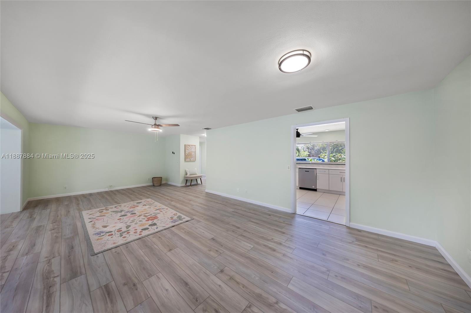 HARBOR VILLAGE SEC H - Residential