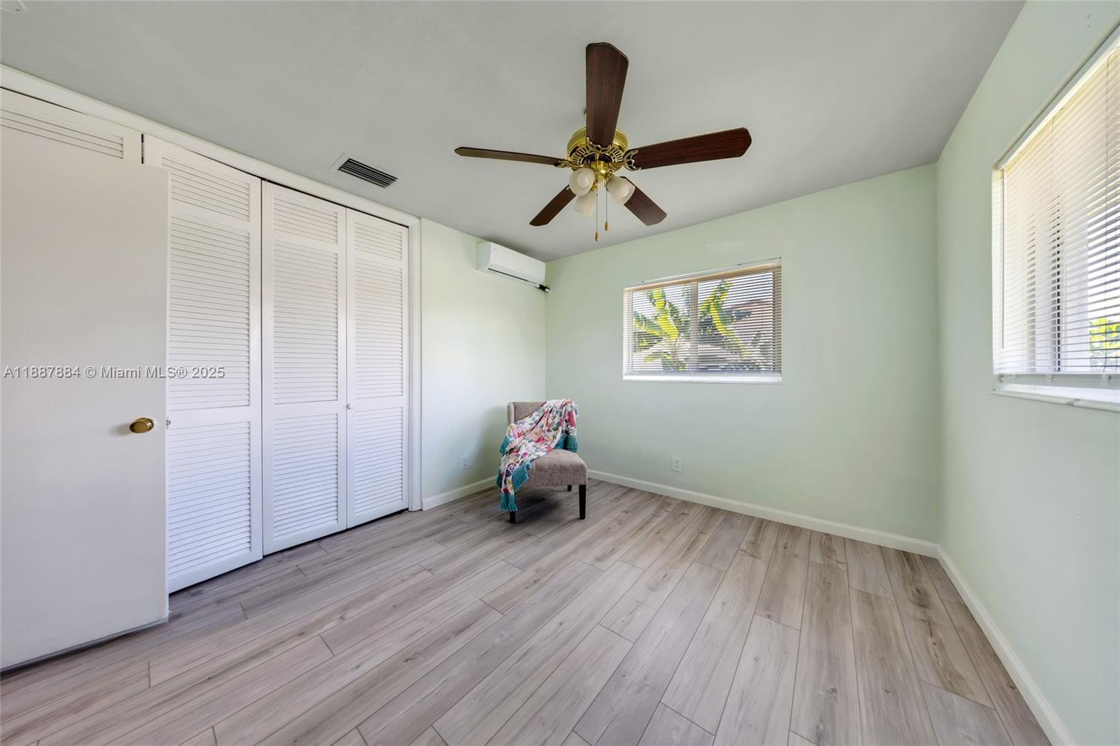 HARBOR VILLAGE SEC H - Residential