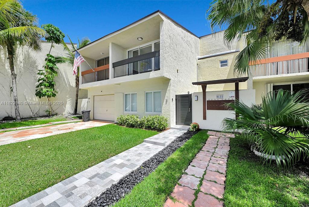Rental Property at 9133 Fontainebleau Blvd 5, Miami, Broward County, Florida - Bedrooms: 4 
Bathrooms: 4  - $3,700 MO.