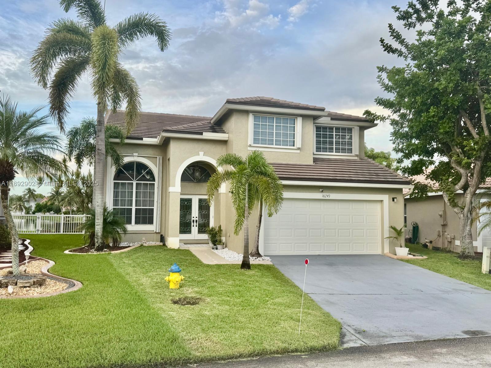 SILVER LAKES AT PEMBROKE - Residential