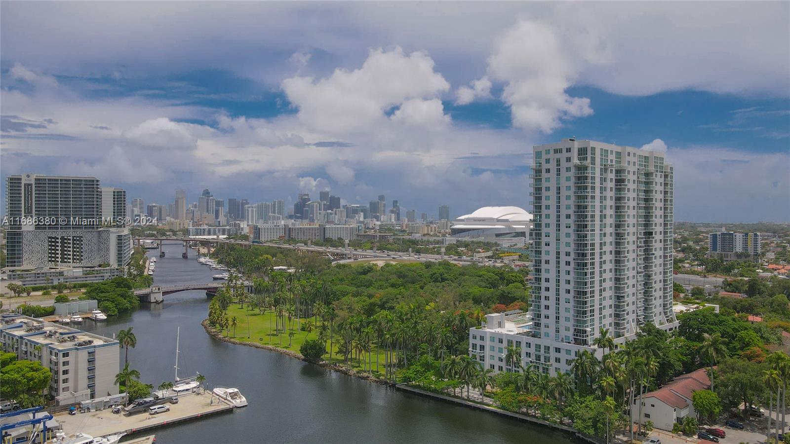 TERRAZAS RIVERPARK VILLAG - Residential Lease