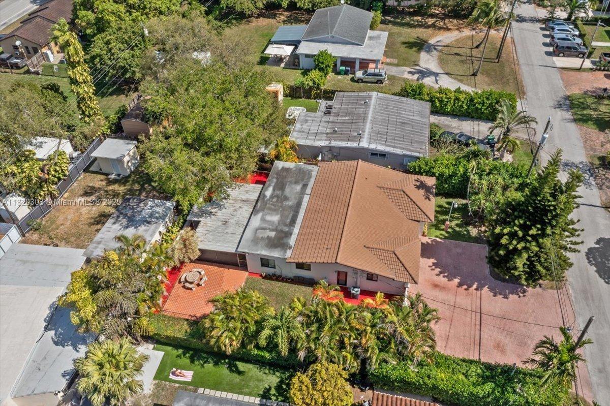 CORAL VILLAS REV - Residential