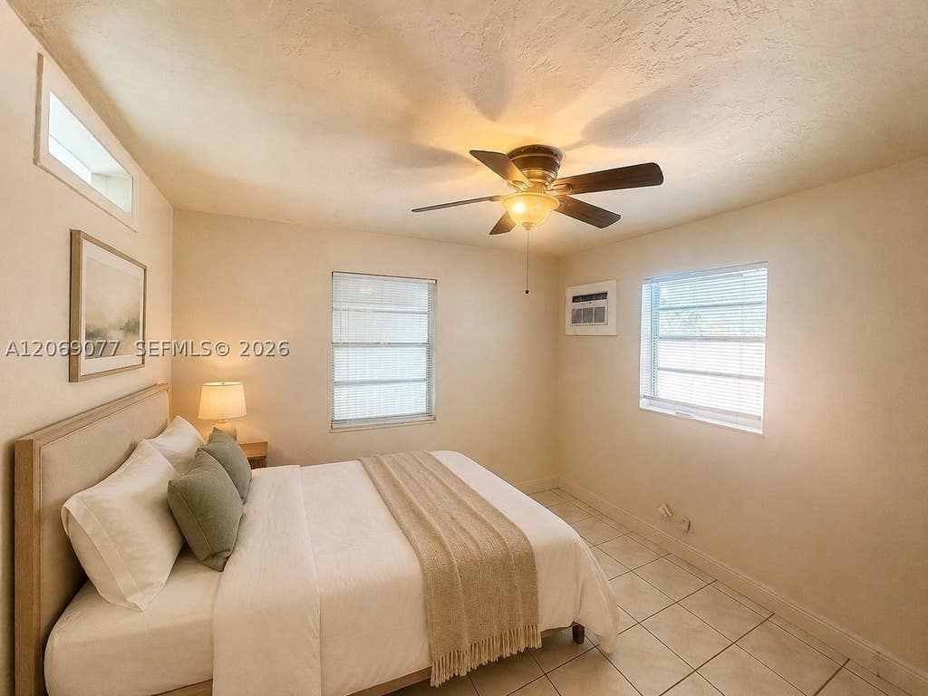 Photo of 2228 Grant St #4, Hollywood, FL 33020 (MLS # A12069077)