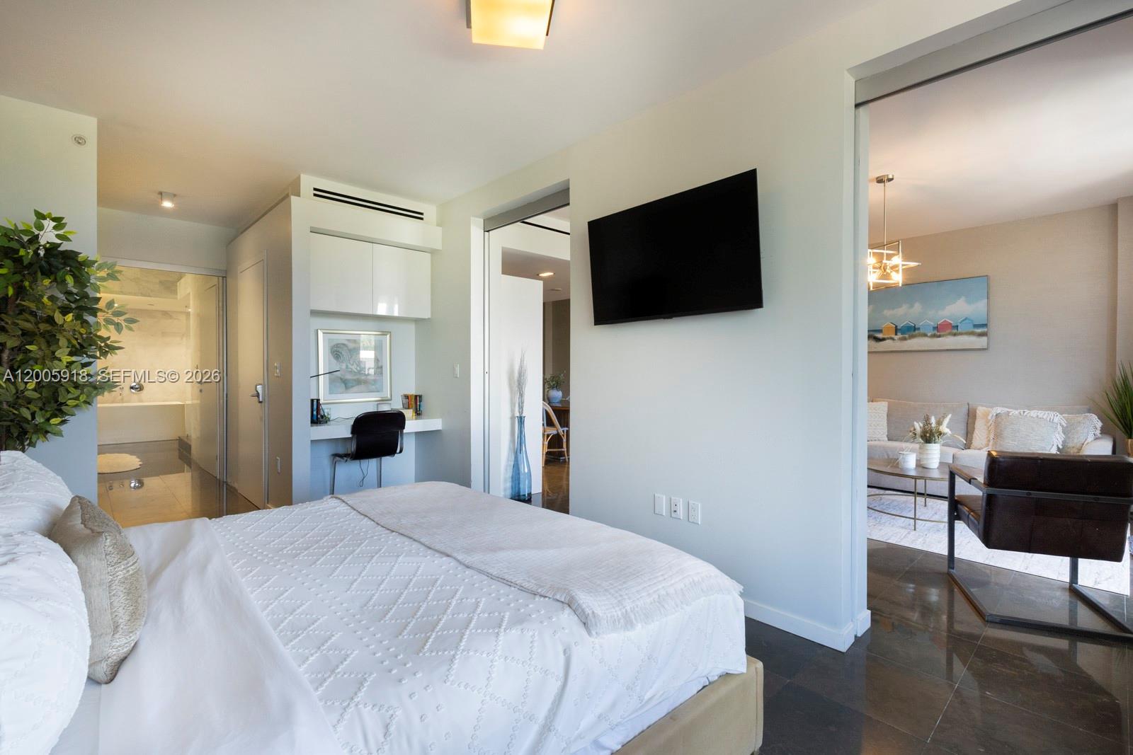 BOULAN SOUTH BEACH CONDO - Residential