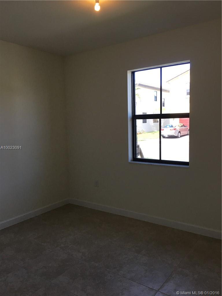 CENTURY GARDENS AT TAMIAM - Residential Lease