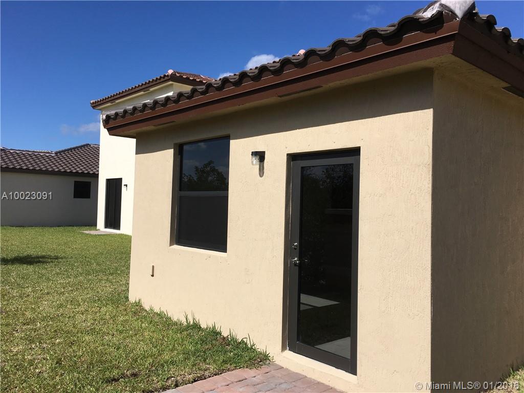 CENTURY GARDENS AT TAMIAM - Residential Lease